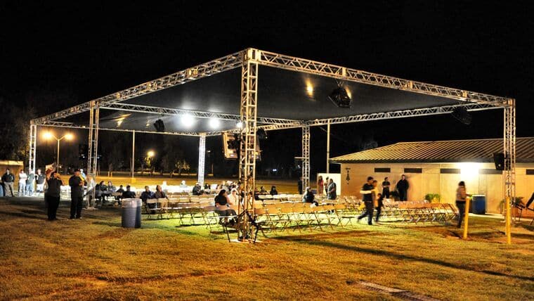 Xtreme Truss – 40′ x 80′ x 10’H Xtreme Truss 12″ Box Roof Structure Rental | Rental